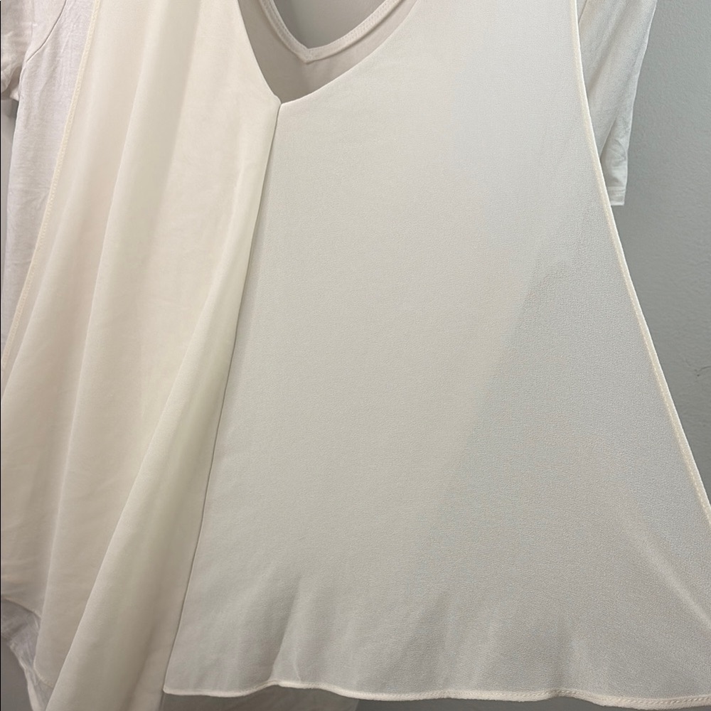 Lisa Rinna Collection White Asymmetrical Short Sleeve Tee - Picture 5 of 9